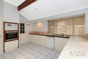 Listing image for 27 Illawarra Crescent, Canning Vale  WA  6155