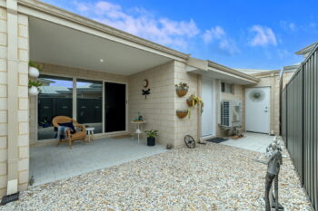 Listing image for 8 Langer Crescent, Champion Lakes  WA  6111