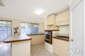 Listing image for 6 Waterlily Close, Huntingdale  WA  6110