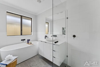 Listing image for 302 Sixty Eight Road, Baldivis  WA  6171