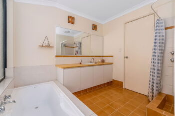 Listing image for 27 Burnside Terrace, Canning Vale  WA  6155